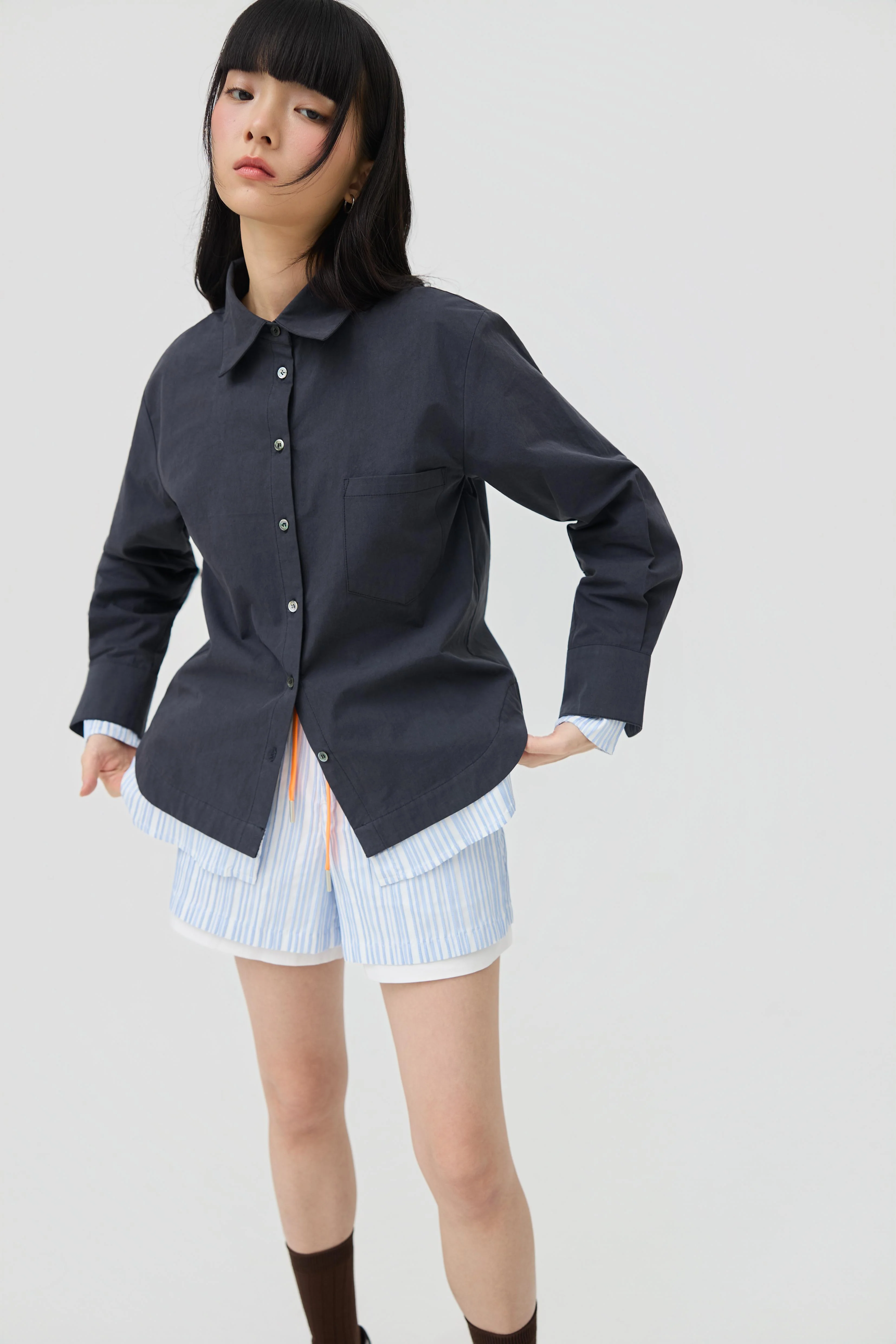 3EIGHTH | Futae Shorts In Blue Seersucker - Image 6