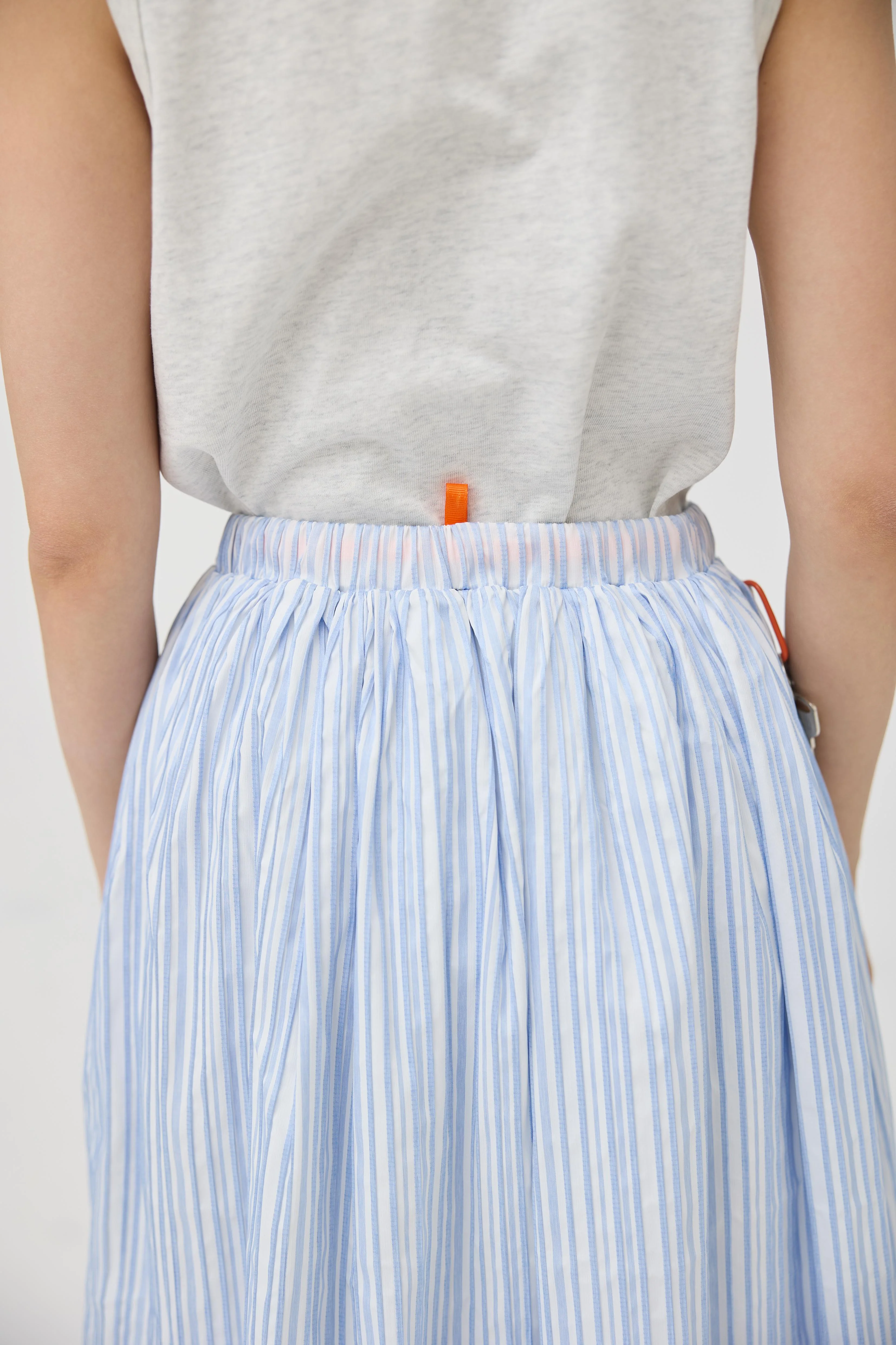 3EIGHTH | Futae Skirt In Blue Seersucker - Image 3