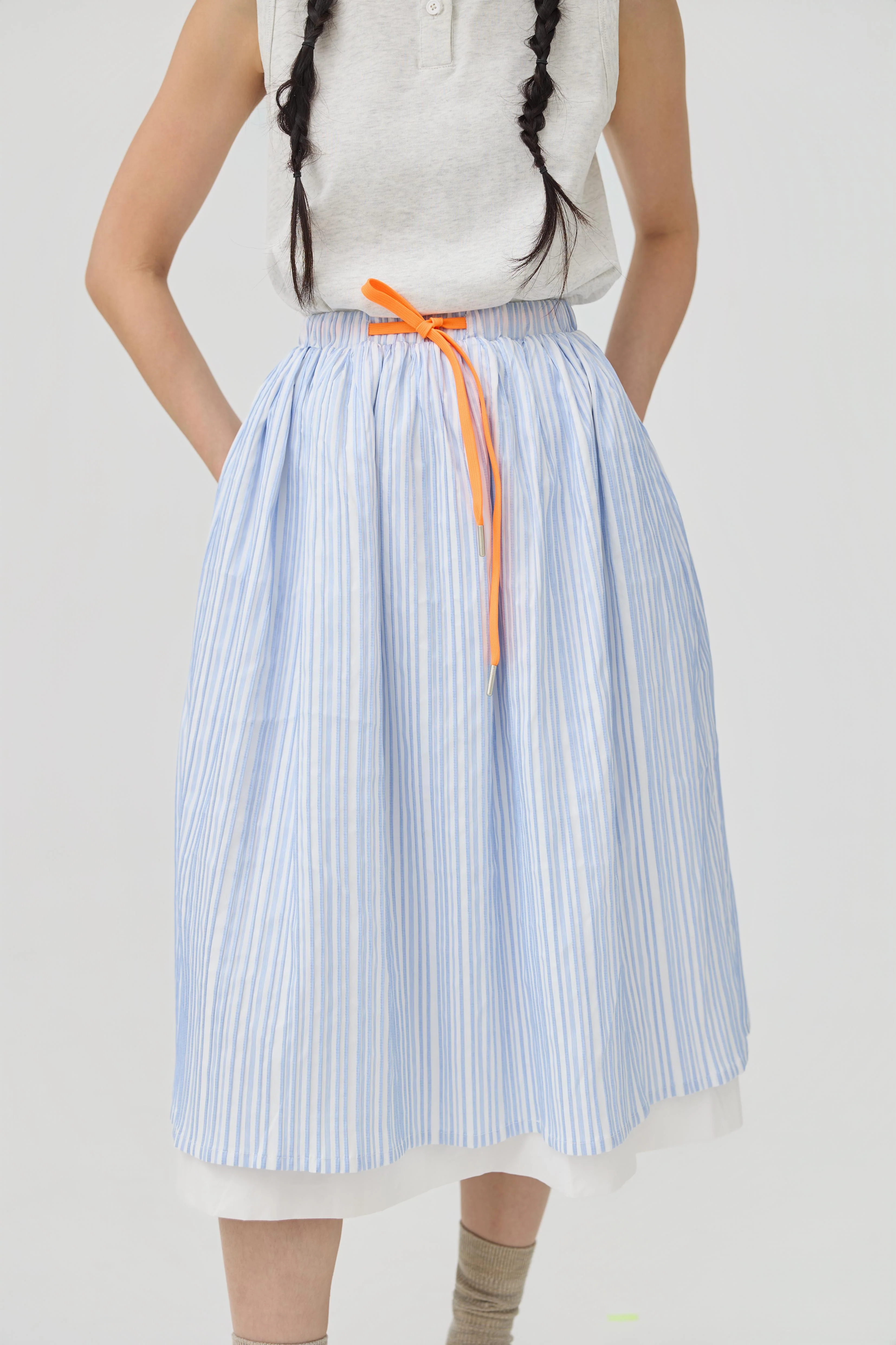 3EIGHTH | Futae Skirt In Blue Seersucker - Image 5