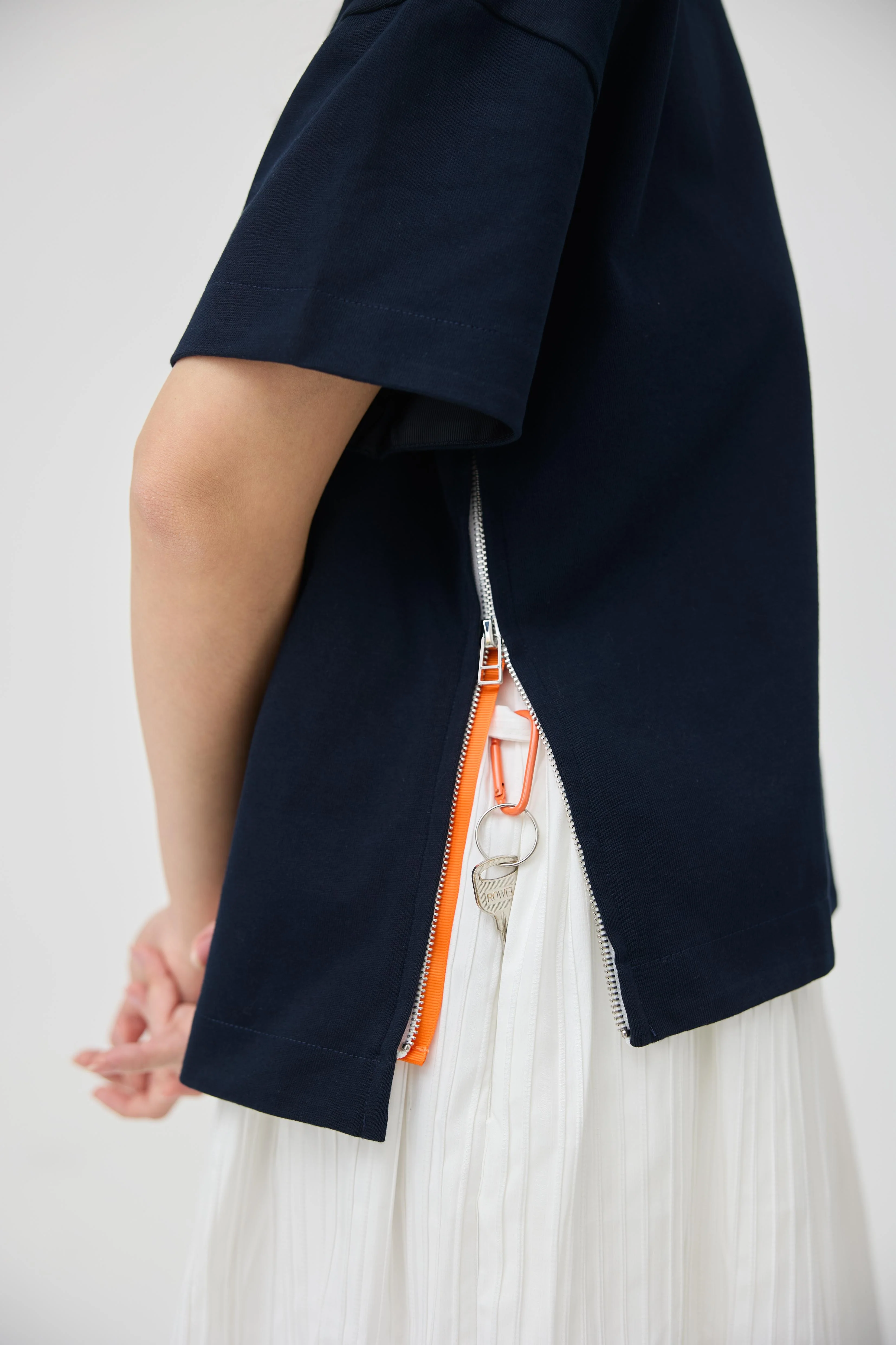 3EIGHTH | Sokko Zip Tee In Navy - Image 4