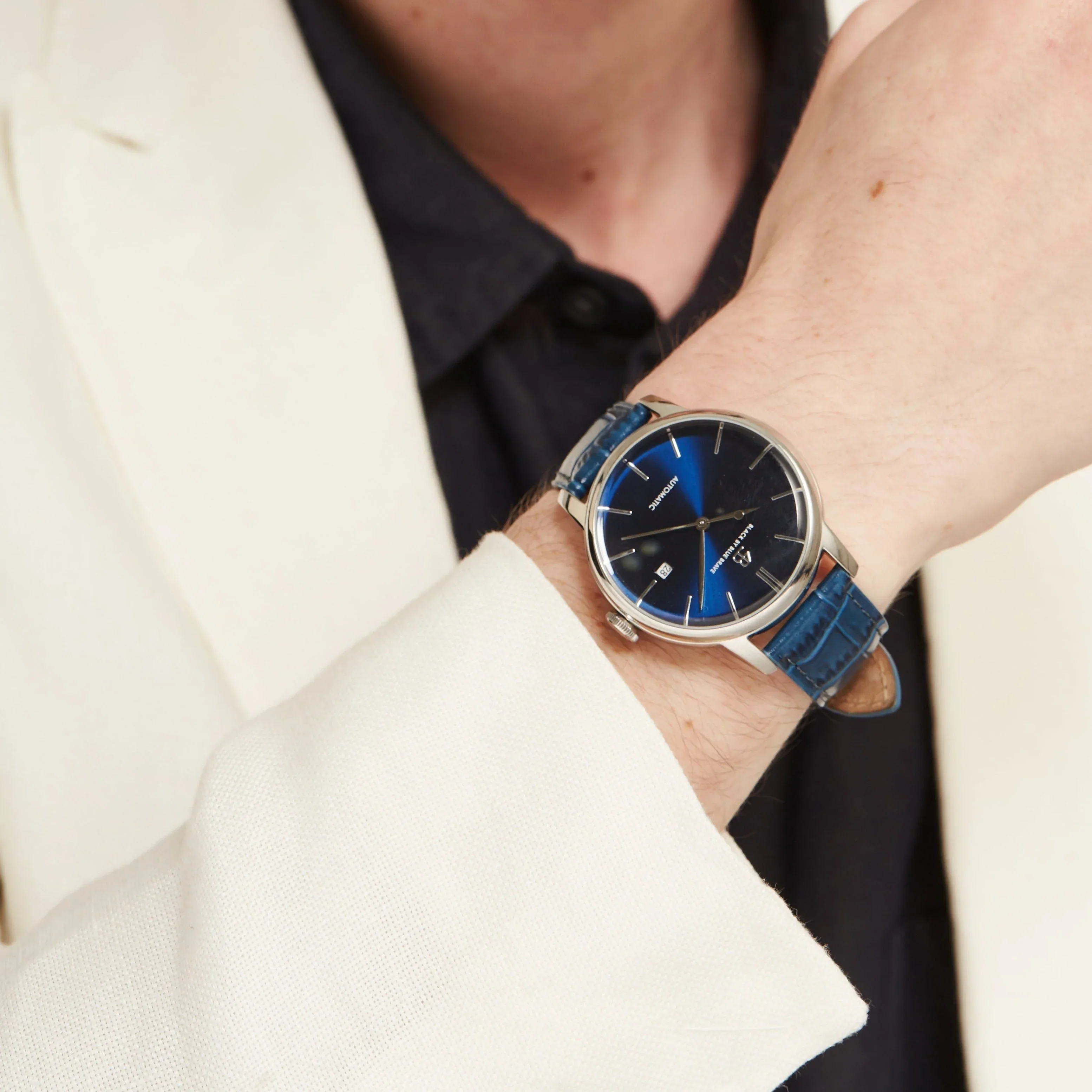 BLACK BY BLUE BRAVE | Classic 1986 Automatic Watch - 40mm - Image 9